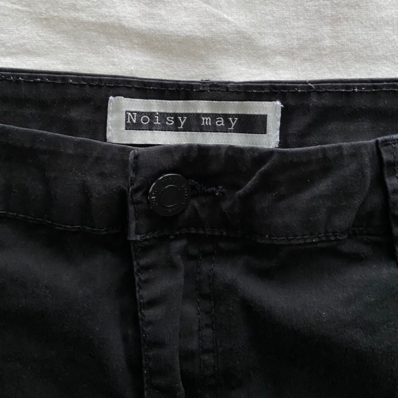 Noisy May shorts - Picture 2 of 2